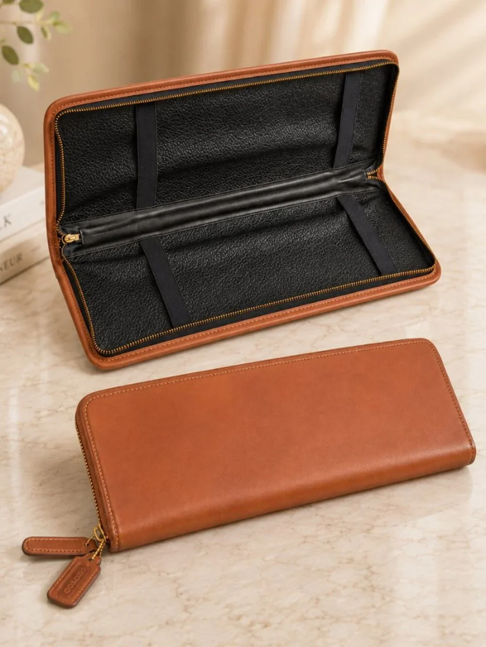 Coach Vintage Leather Tie Case Zip Travel Organizer Brown Leather Portfolio